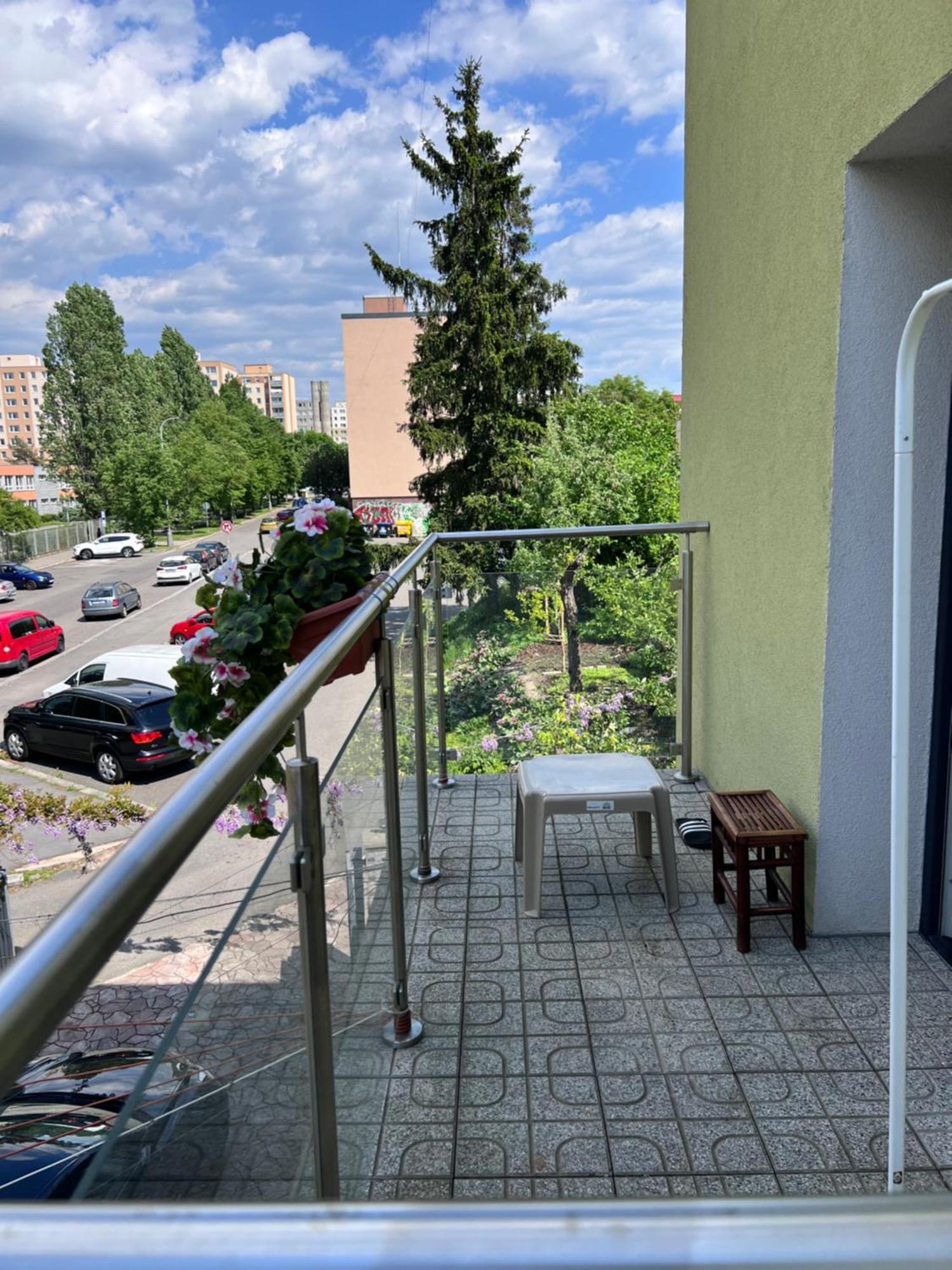 Cozy Near Centre Апартаменти Прага